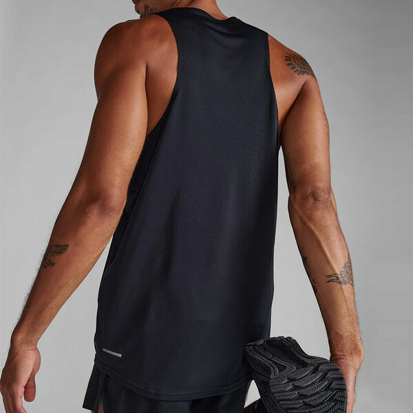 【ネコポス送料無料】2XUツータイムズユーメンズランニングシャツTechSingletライトスピードテックシングレットノースリーブMR7151A