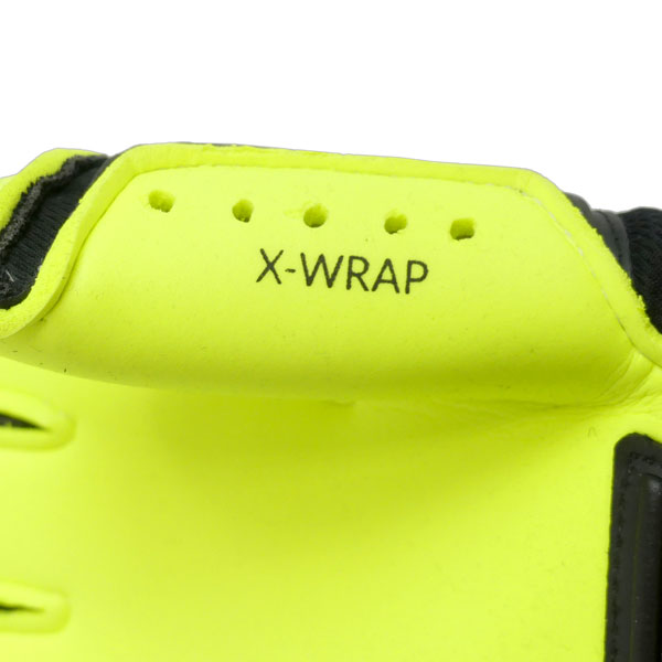 【ショップ限定エントリーでさらに+9倍】TheOneGloveAPEXMagmaサッカーキーパーグローブONE22-A007ゴールキーパーGKグローブキーグロブラック