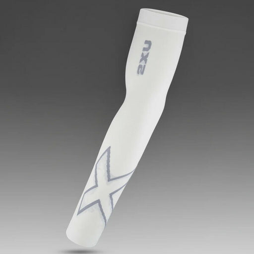 【ショップ限定エントリーでさらに+9倍】【ネコポス送料無料】2XUツータイムズユーランニングアクセサリーフレックスアームスリーブUA4009A