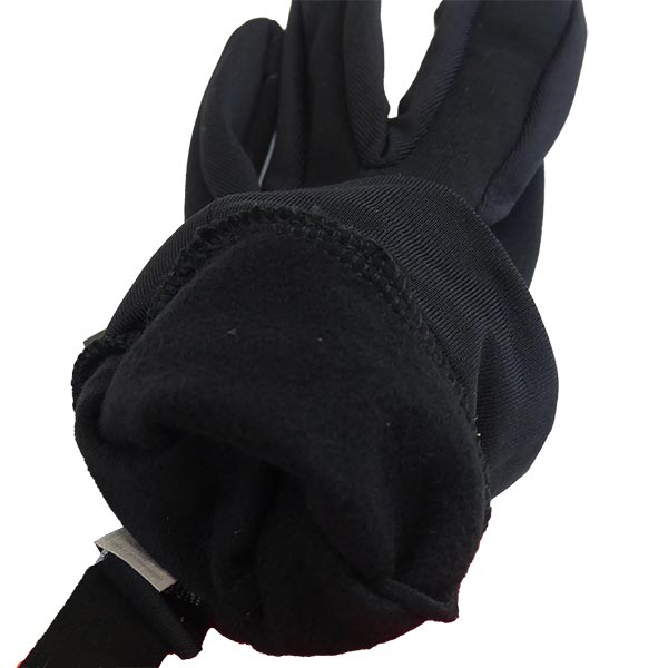 【ネコポス送料無料】アンブロumbroジュニアフィールドプレイヤーグローブ手袋UF5FGV03Jサッカーフットサル滑り止め付き防寒ストレッチ子供用