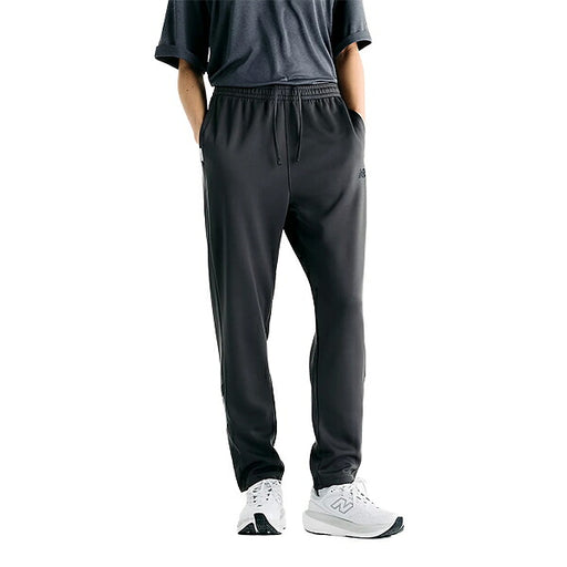 ニューバランスNEWBALANCEトラックパンツニットパンツ（テーパード）レディース大人吸湿速乾保温ダブルニットテーパードWB6218T8-BLK