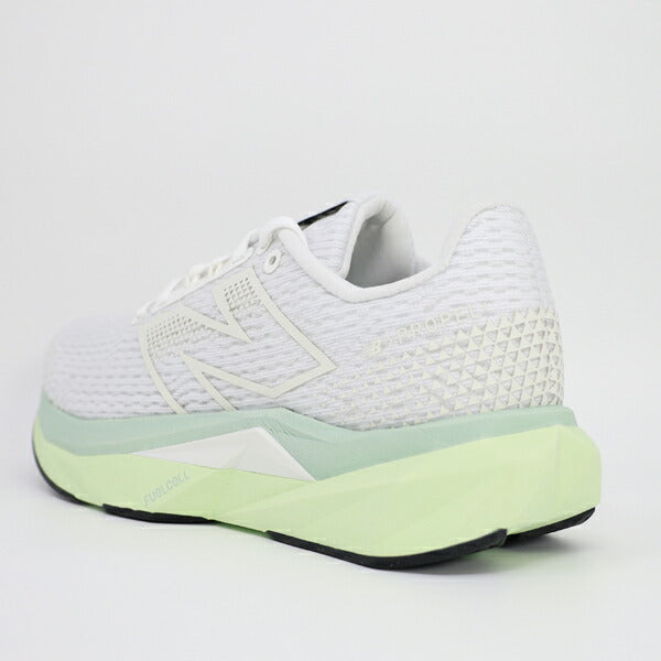 ニューバランスNewBalanceレディースランニングシューズFuelCellPropelv5フューエルセルプロペルWFCPRCM5-BマラソンジョギングNEWカラーホワイト