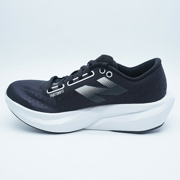 FuelCellRebelv4ニューバランスNewBalanceWFCXCE4-Bブラックランニングシューズ