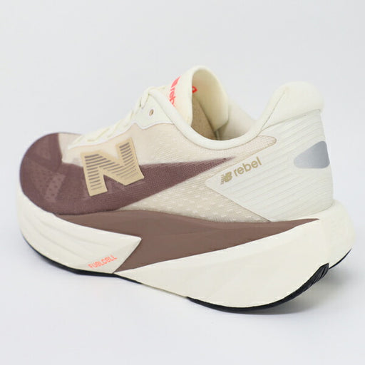 【ショップ限定エントリーでさらに+9倍】ニューバランスNewbalanceメンズランニングシューズヒューエルセルレベルFuelCellRebelV5マラソンジョギングDWFCXLJ5D