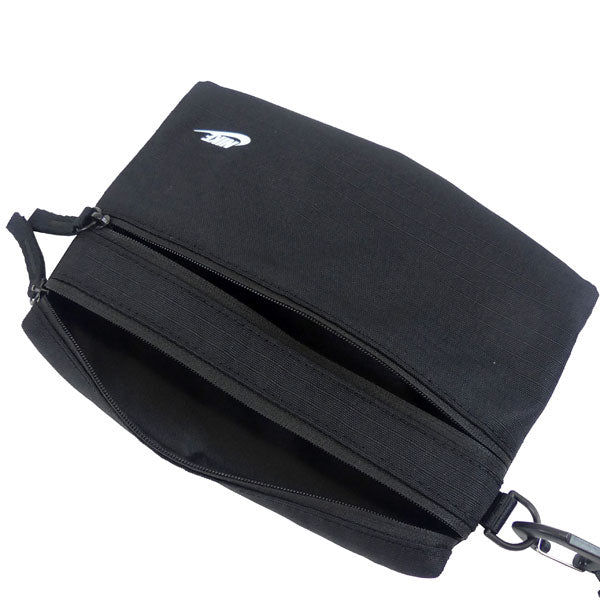 【ネコポス対応可】ナイキNIKECLUBクラッチリストレットポーチWL3423サッカーフットサルスポーツ観戦小物入れ